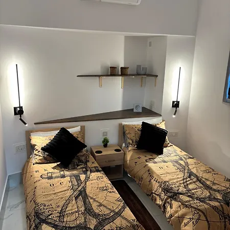 B C Hébergement de vacances *